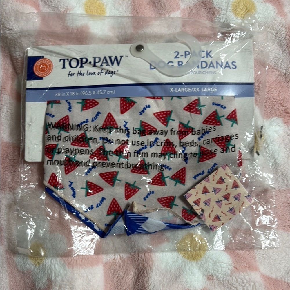 Top Paw Dog Bandanas 2-Pack